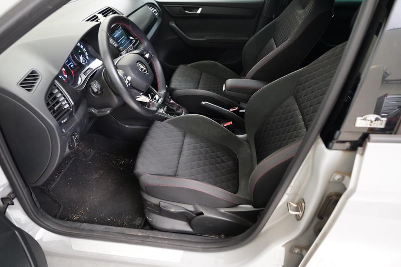 Škoda Fabia - fotka 6 z 6