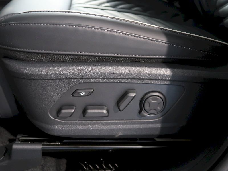 Kia Sorento (2026) TOP NAPPA 2.2CRDi 142KW 4x4 DC - fotka 14 z 45