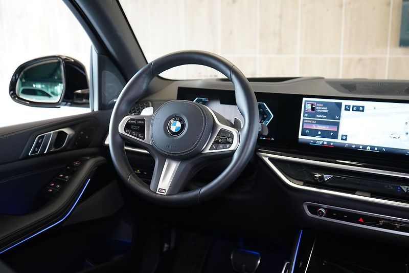 BMW X5 30d xDrive,Ventilace,Pano,H/K - fotka 47 z 48