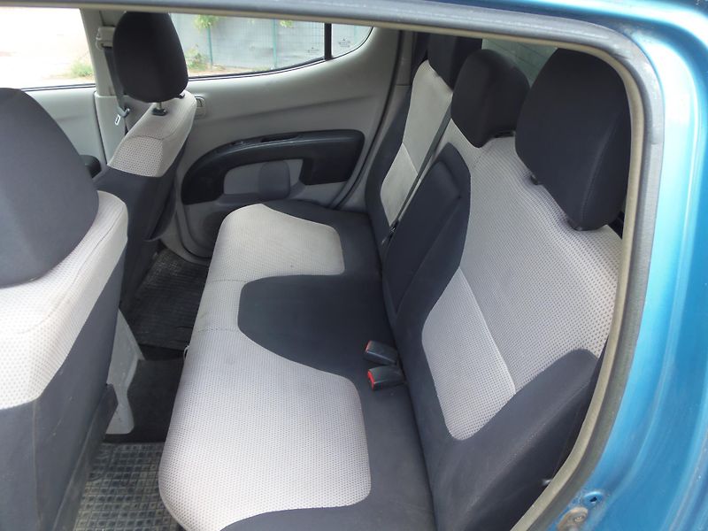 Mitsubishi L200 (2007) 2.5 TD 4x4 uzávěrka tažné 2.7t - fotka 10 z 24