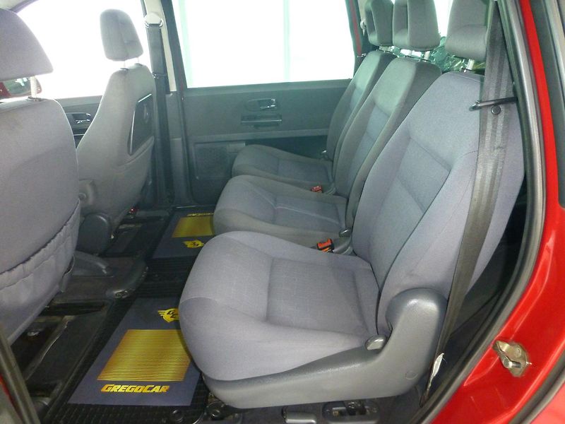 Seat Alhambra (2004) 1,9TDI**VYHŘ.S*ALU*TAŽNÉ*7MÍS - fotka 13 z 23