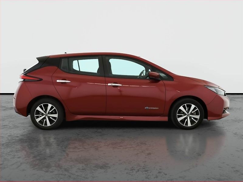 Nissan Leaf (2018) 40 kWh, SoH 87%, Automat - fotka 6 z 21