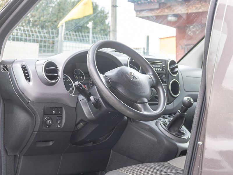 Peugeot Partner (2017) 1.6HDI 73KW – GRIP CONTROL - fotka 11 z 42