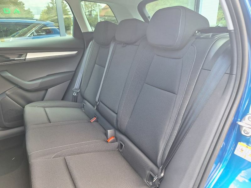 Škoda Karoq Classic 1,5TSI 110kW - fotka 8 z 11