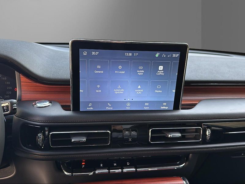 Lincoln Aviator (2024) - fotka 29 z 38
