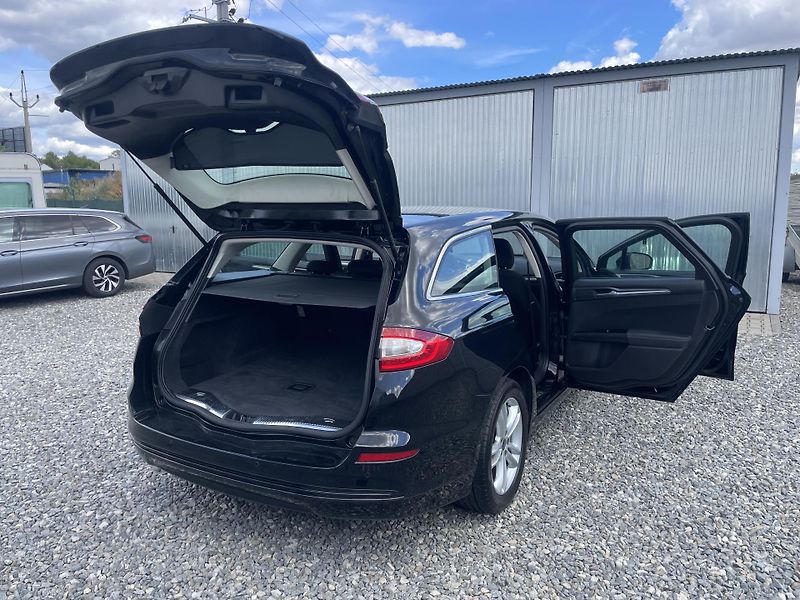 Ford Mondeo 2.0TDCi 150PS MANUAL COMBI STK - fotka 133 z 154