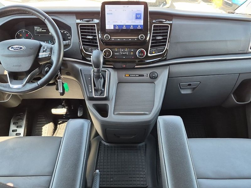 Ford Tourneo Custom Titanium 2.0 EB 136 kW - fotka 9 z 29