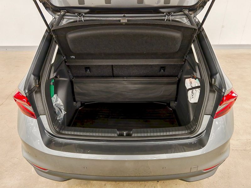 Škoda Fabia (2025) 1.0 TSI 70 kW Top Selection - fotka 27 z 28