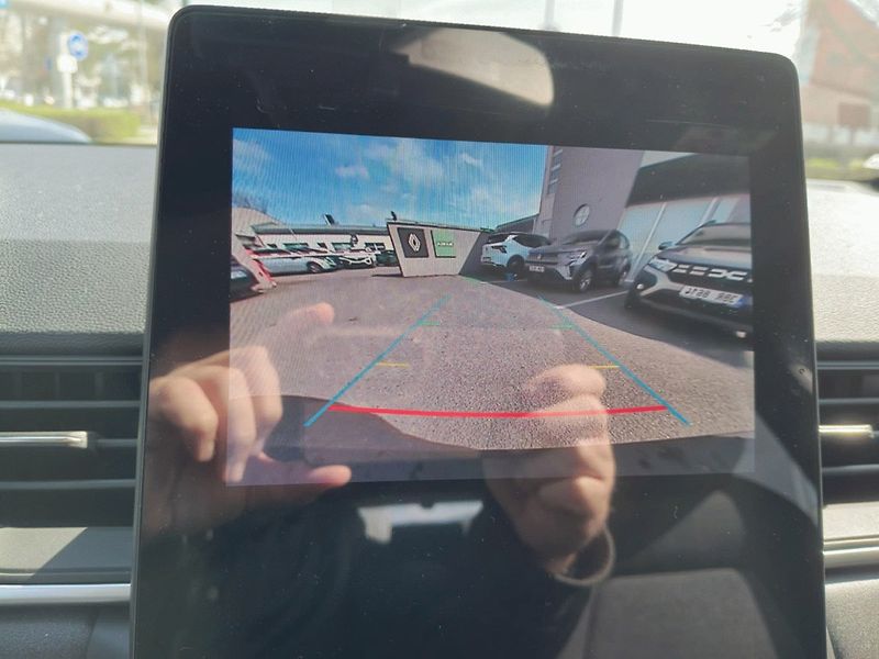 Renault Symbioz (2026) evolution full hybrid E-Tech 1 - fotka 11 z 26