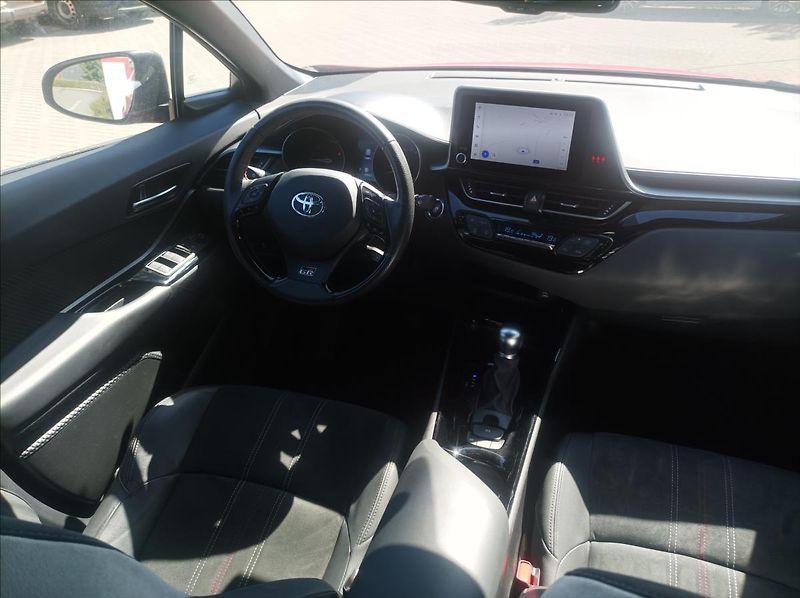 Toyota C-HR 2,0 GR Sport - fotka 7 z 17