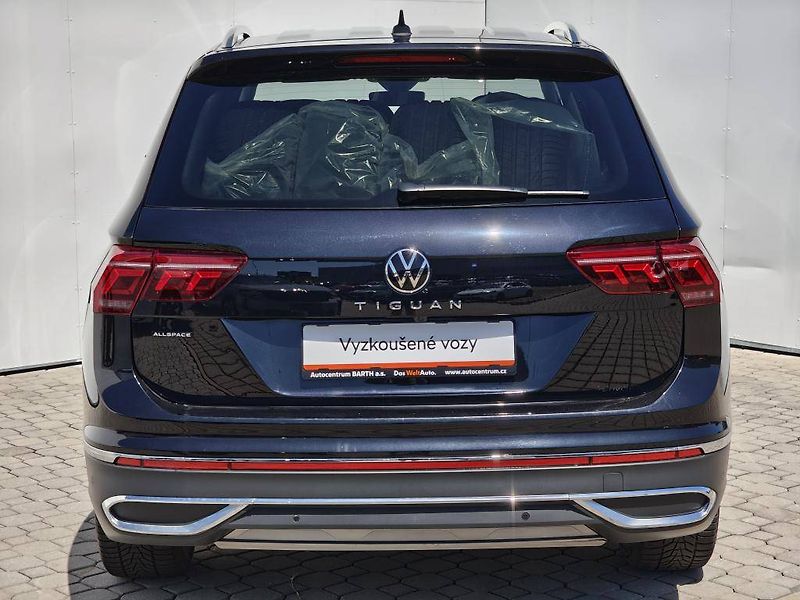 Volkswagen Tiguan Elegance 7DSG 1,5TSi - fotka 22 z 23