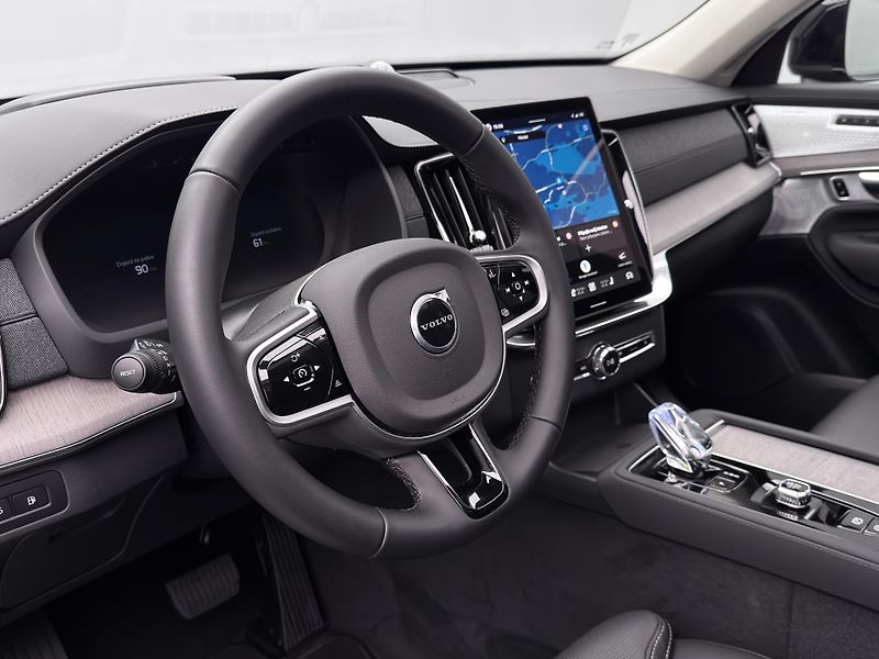 Volvo XC90 T8 AWD RECHARGE ULTRA CZ 1.maj - fotka 25 z 51