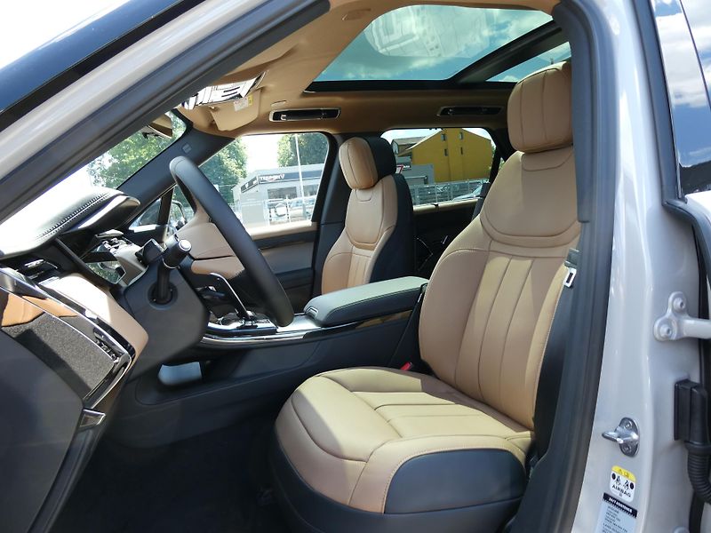 Land Rover Range Rover Sport (2026) Dynamic HSE D300 - fotka 9 z 37