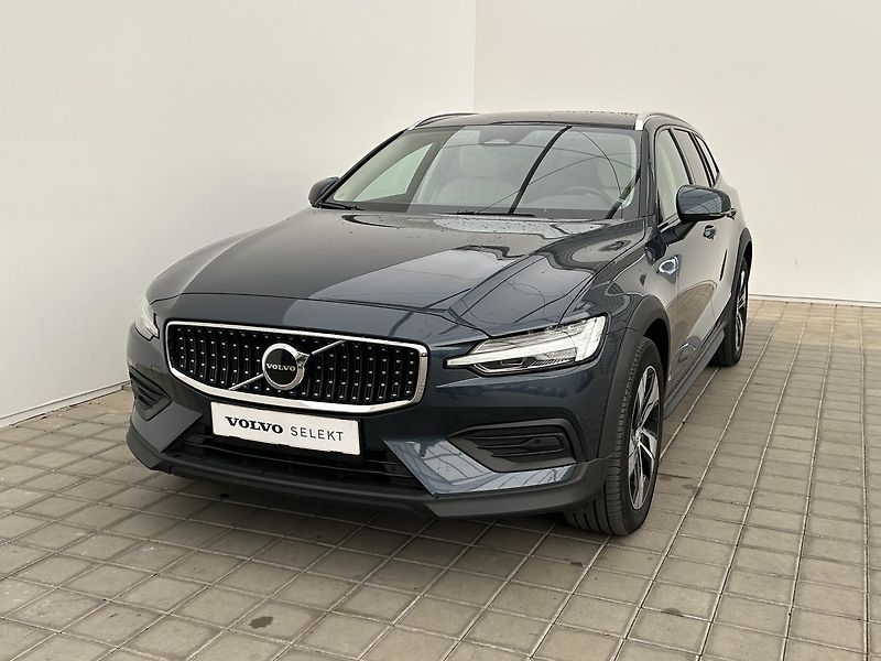 Volvo V60 2.0 B5 4x4 CC PLUS - fotografie inzerátu