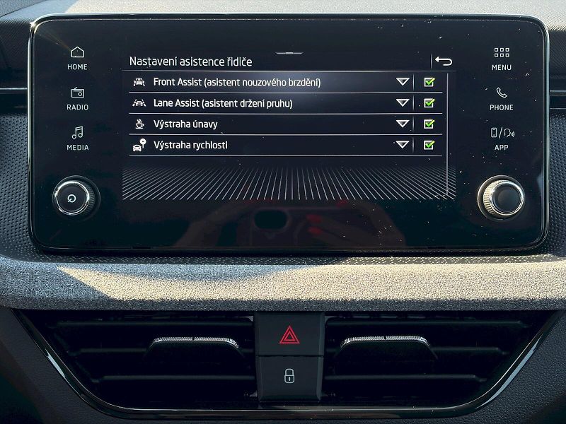 Škoda Scala (2025) 1.0 TSI / 85kW / SELECTION - fotka 31 z 35
