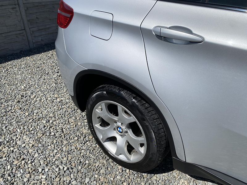 BMW X6 4.0D 4x4 310PS FULL CZ DPH 1A! - fotka 51 z 166