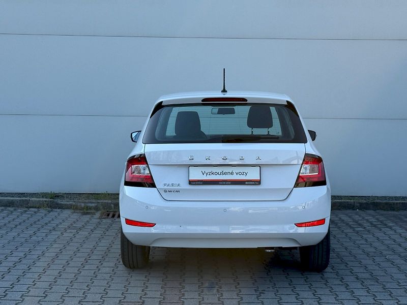 Škoda Fabia (2021) 1.0 TSI 70 kW Ambition - fotka 6 z 22