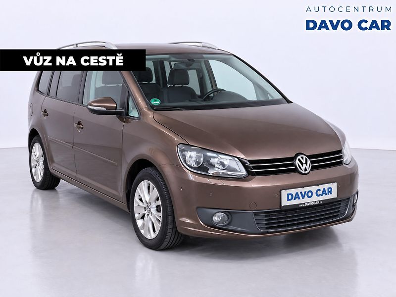 Volkswagen Touran 1,4 TSI 103kW Life 7-Míst 1Maj - fotka 4 z 12