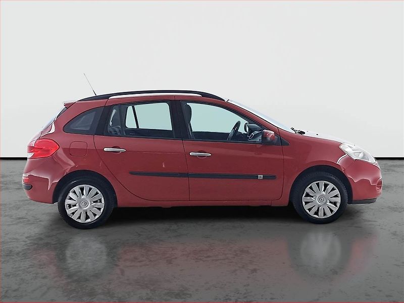 Renault Clio (2010) 1.2 16V , Serv.kniha, Tempomat - fotka 6 z 19