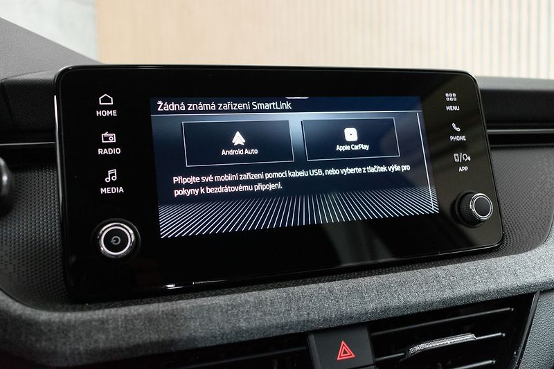 Škoda Kamiq 1.0 TSI BLACK DOTS*ZÁRUKA*DPH - fotka 28 z 36