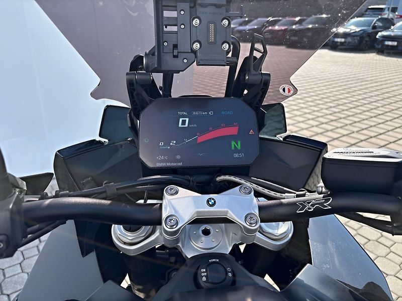 BMW S 1000 XR - fotka 11 z 14