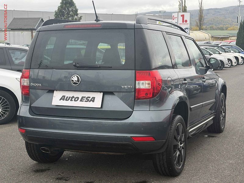 Škoda Yeti (2016) 1.2 TSi, Monte Carlo, DSG - fotka 4 z 17