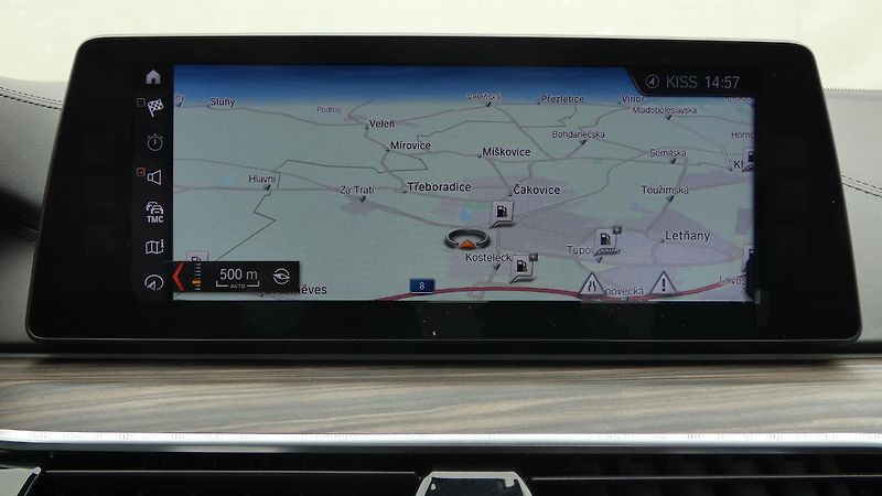 BMW Řada 5 540d xDrive M Sport - fotka 14 z 26