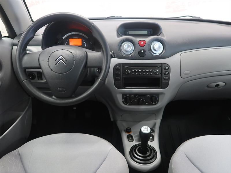 Citroën C3 1,4 i Pluriel - fotka 25 z 33