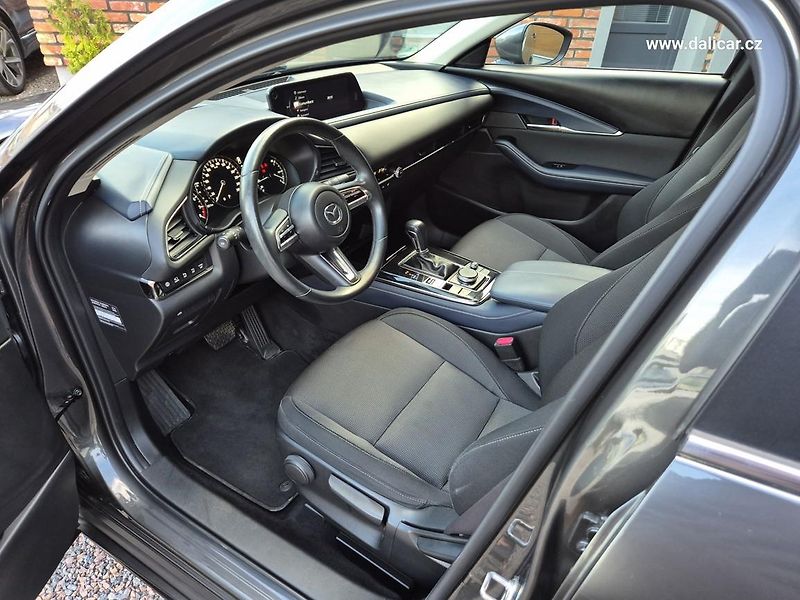 Mazda CX-30 (2020) 2.0i Skyactive-X Selection Led - fotka 31 z 52