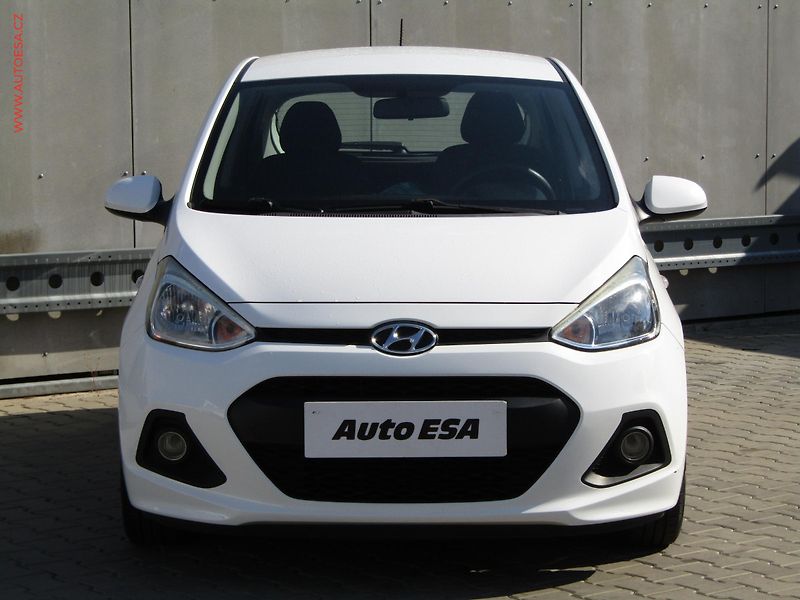 Hyundai i10 (2014) 1.0i, 1.maj,ČR, AC, tempo - fotka 2 z 18