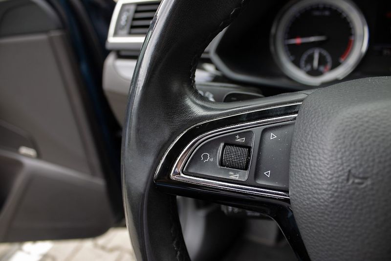 Škoda Superb Laurin & Klement, nové rozvody - fotka 34 z 46