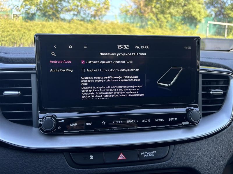 Kia XCeed 1,5 TGDi 118kW TOP ZÁRUKA KŮŽE - fotka 20 z 42