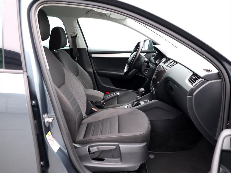 Škoda Octavia 1,5 G-TEC 96kW DSG CZ 2Maj DPH - fotka 11 z 25