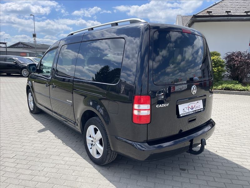 Volkswagen Caddy 2,0 TDi 103kw MAXI SOCCER 7mís - fotka 3 z 47