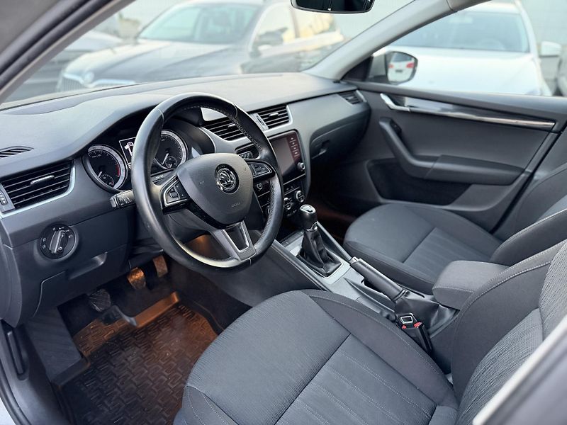 Škoda Octavia 2.0 Tdi, 110kw, 4x4, manual,ČR - fotka 6 z 15