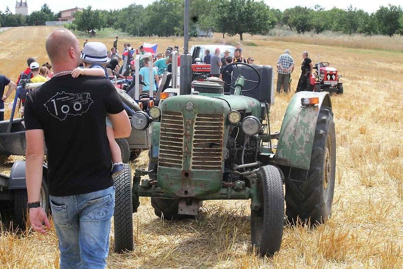 Příznivci traktorů se také letos mohou těšit na řadu akcí. Náš snímek je z traktoriády 2023 v Brankách na Moravě.