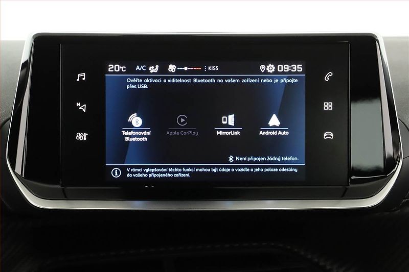 Peugeot 2008 (2021) Active 1.2 PureTech, ČR,1.maj - fotka 14 z 19