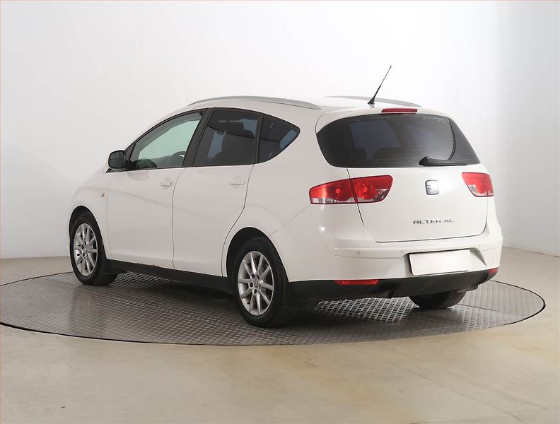 Seat Altea (2013) 1.6 TDI, Automat, Serv.kniha - fotka 4 z 18