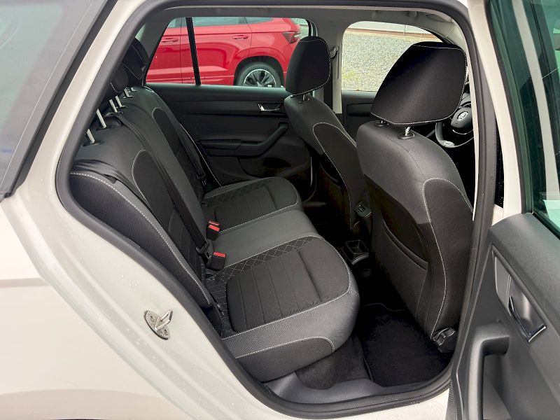 Škoda Fabia (2022) Combi 1.0 TSI 70 kW - fotka 20 z 21
