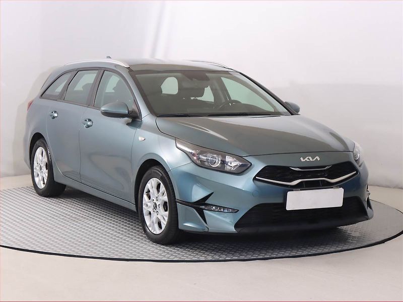 Kia Ceed (2023) Spin 1.0 T-GDI, SPIN, DPH - fotografie inzerátu
