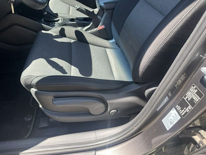 Hyundai Tucson 1.6  130kW - fotka 19 z 30