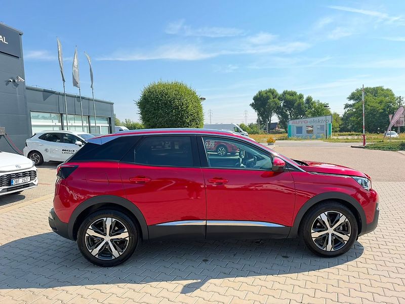 Peugeot 3008 ALLURE 1.5BHDi 130 MAN6 7.231k - fotka 16 z 29