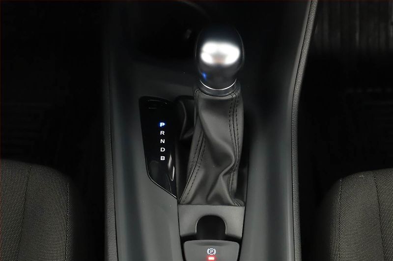 Toyota C-HR (2023) Comfort 1.8 Hybrid, COMFORT - fotka 10 z 18