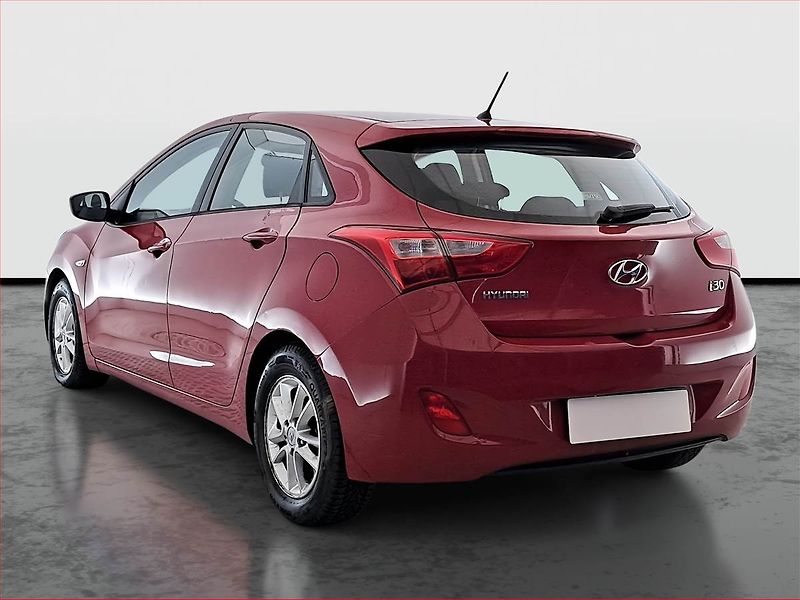 Hyundai i30 (2013) 1.4 CVVT - fotka 4 z 11