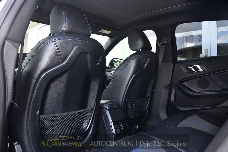 BMW Řada 2 218d M-SPORT REZERVACE - fotka 12 z 52