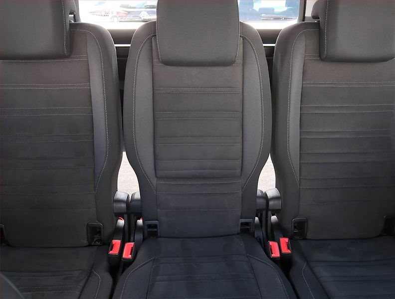 Volkswagen Touran (2017) Highline 1.8 TSI, Automat - fotka 10 z 22