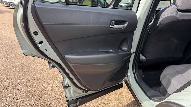 Toyota Corolla Cross 1.8.Hybrid Style skladový vůz - fotka 10 z 29