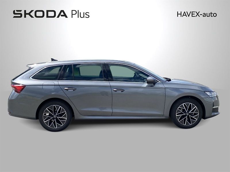 Škoda Octavia (2025) Combi 1.5 TSI Top Selection - fotka 34 z 36