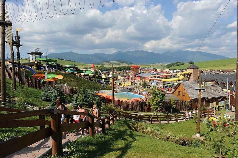 V letní sezoně se do areálu Tatralandie vejde až pět tisíc lidí.