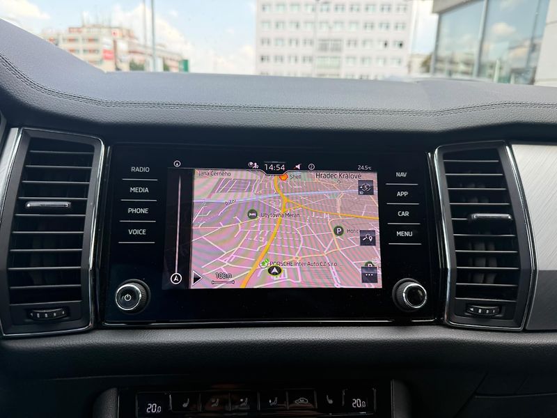 Škoda Kodiaq Ambition Plus 2.0 TDI 110kW DS - fotka 14 z 27